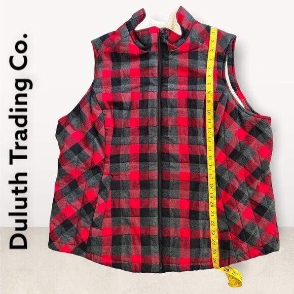 Duluth Trading Co. Red Check - Lined Vest Size 2XL - Picture 9 of 12